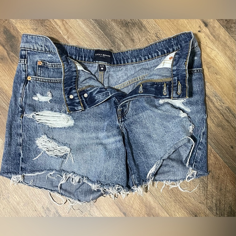 Lucky brand denim shorts. Size 12